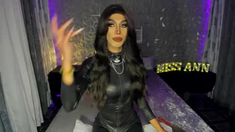 Snapshot of anitacruisze chatting on January 2025 10:06:02 PM Miss Ann online show from January 2025 10:06:02 PM