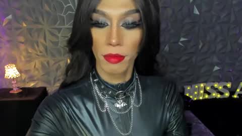 Snapshot of anitacruisze chatting on January 2025 06:10:01 AM Miss Ann online show from January 2025 06:10:01 AM