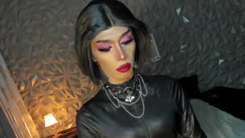 Snapshot of anitacruisze chatting on January 2025 11:18:02 PM Miss Ann online show from January 2025 11:18:02 PM