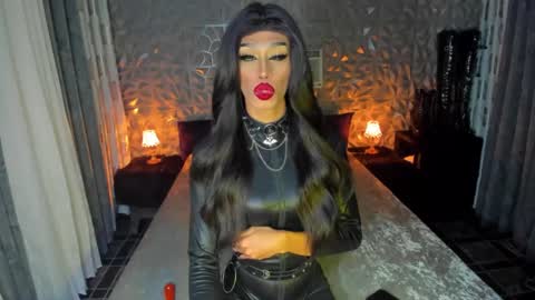 Snapshot of anitacruisze chatting on January 2025 02:24:02 PM Miss Ann online show from January 2025 02:24:02 PM