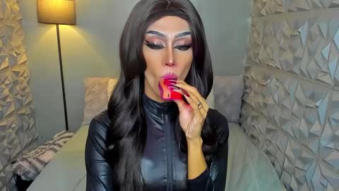 Snapshot of anitacruisze chatting on March 2025 04:49:01 AM Miss Ann online show from March 2025 04:49:01 AM