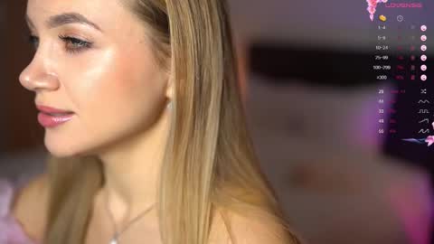 Snapshot of anitaraj_ chatting on March 2025 09:15:02 PM Im Anita thumb up me please its important online show from March 2025 09:15:02 PM