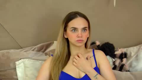 Snapshot of anitaventure chatting on October 2025 04:07:02 AM AnitaVenture online show from October 2025 04:07:02 AM