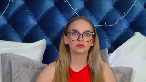 AnitaVenture online show from December 2025 04:19:02 AM