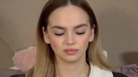 AnitaVenture online show from April 2026 04:37:01 AM