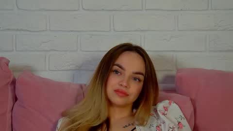 Snapshot of anitaventure chatting on May 2026 04:18:02 AM AnitaVenture online show from May 2026 04:18:02 AM