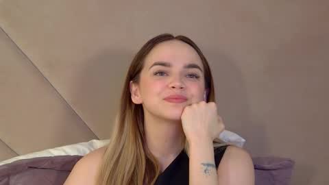 Snapshot of anitaventure chatting on May 2026 04:40:01 AM AnitaVenture online show from May 2026 04:40:01 AM