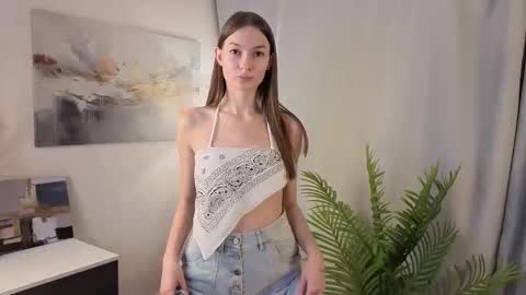 Snapshot of anitawindmeyer chatting on October 2025 04:30:01 PM Anita online show from October 2025 04:30:01 PM