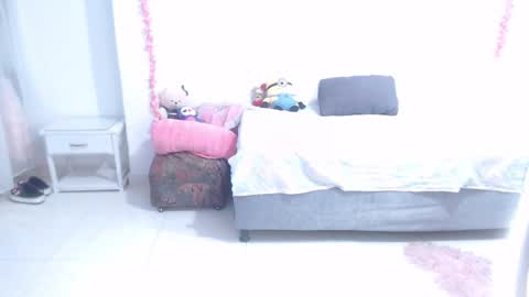 anitta_bell1 online show from December 2024 07:39:02 PM