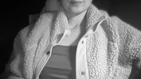 Anje online show from March 2025 08:22:01 PM