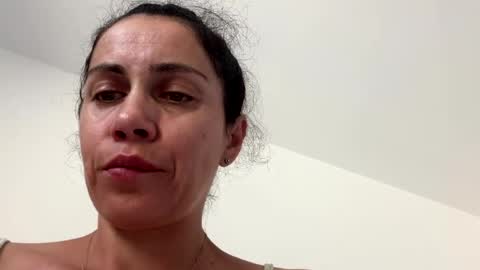 Snapshot of anna___25 chatting on July 2026 11:28:02 AM Anna online show from July 2026 11:28:02 AM