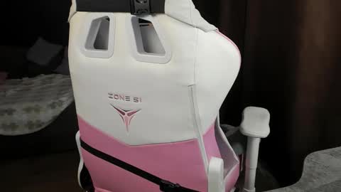 AnnaThe next stream is tomorrow online show from October 2025 02:02:05 AM