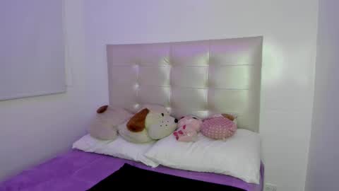 Snapshot of anna_blade_ chatting on September 2025 02:28:02 PM ANNA online show from September 2025 02:28:02 PM