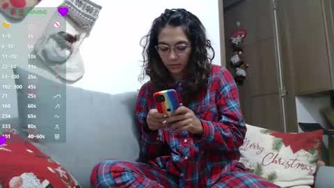 Anna online show from December 2024 10:44:02 AM