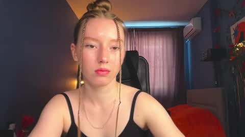 Snapshot of anna_kare chatting on April 2026 12:43:01 PM Anna online show from April 2026 12:43:01 PM