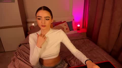 Anna online show from January 2025 03:40:01 PM
