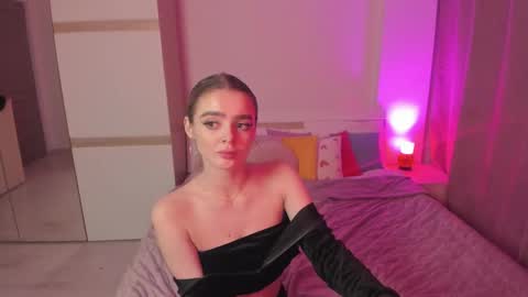 Anna online show from January 2025 04:48:02 PM