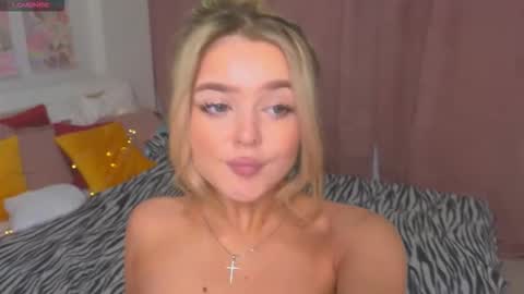 Anna online show from February 2026 08:05:01 PM