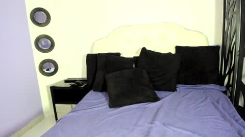 Snapshot of anna_stonne__ chatting on February 2025 02:40:01 AM Anna online show from February 2025 02:40:01 AM