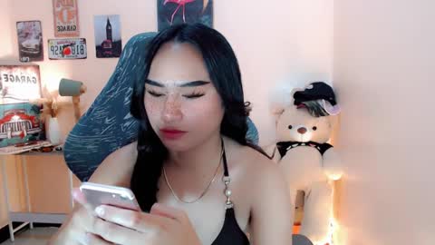 Snapshot of anna_thompsonxx chatting on March 2025 06:08:02 PM SWEET ANNA online show from March 2025 06:08:02 PM