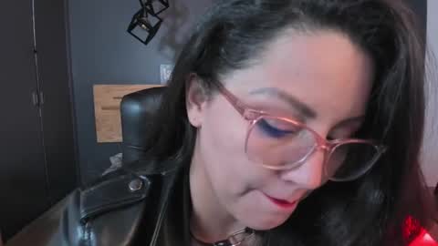 Snapshot of annaa_rose chatting on February 2025 07:45:02 AM Anna online show from February 2025 07:45:02 AM