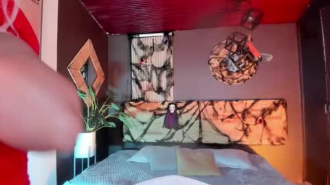 Anna online show from October 2025 03:08:01 AM