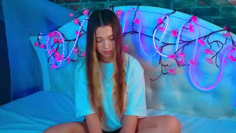 Anna online show from April 2026 08:24:01 AM