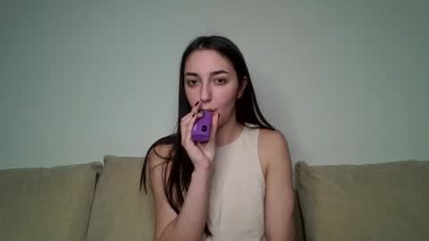 Anna online show from February 2025 03:31:02 PM