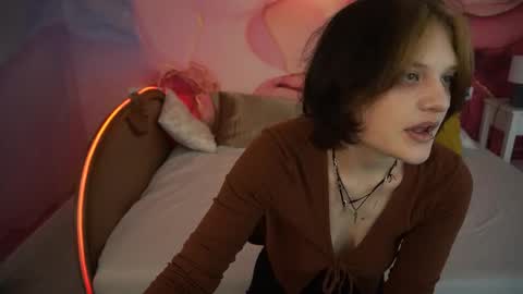 Snapshot of annacandie chatting on September 2025 12:17:02 PM Anna online show from September 2025 12:17:02 PM