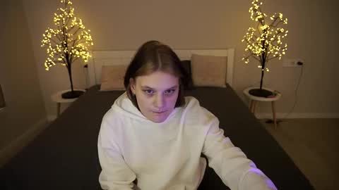 Snapshot of annacandie chatting on September 2025 12:07:01 PM Anna online show from September 2025 12:07:01 PM