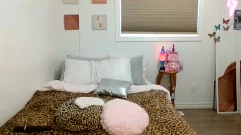 annadelrae444 online show from January 2026 06:56:02 PM