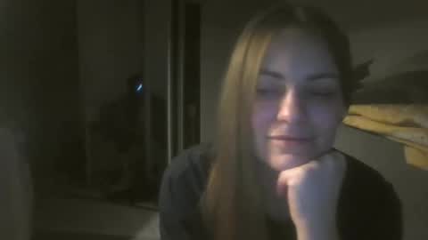 annadiamond1 online show from October 2025 09:56:01 PM