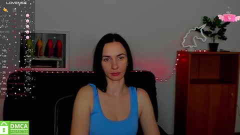 Anna online show from February 2025 03:28:02 PM