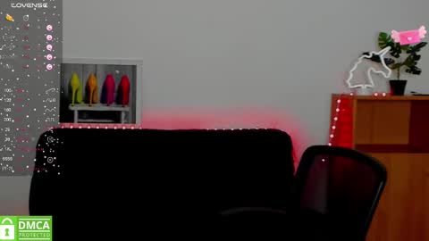 Anna online show from February 2025 12:39:02 PM