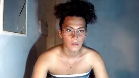 annalala22 online show from April 2026 07:45:01 AM