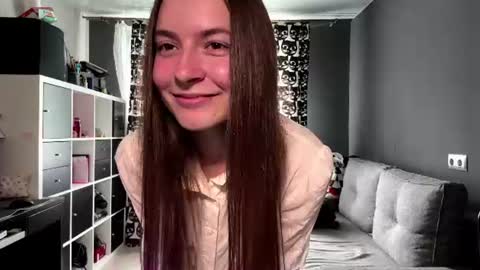 Anna online show from July 2026 07:54:01 AM