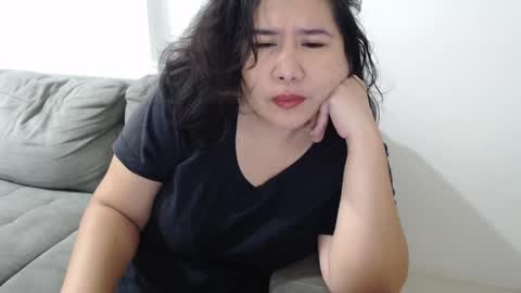 Anna online show from February 2025 03:17:02 PM