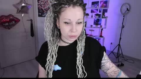 Snapshot of annanebula chatting on October 2025 04:46:01 PM Anna online show from October 2025 04:46:01 PM