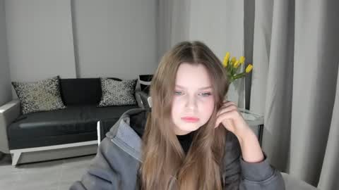 Anna online show from February 2025 04:32:01 PM