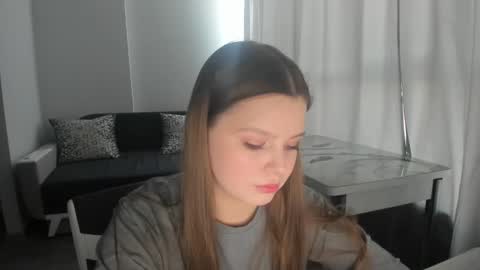Anna online show from February 2025 12:26:02 PM