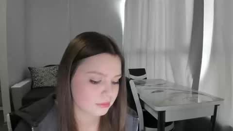 Anna online show from March 2025 02:18:02 PM