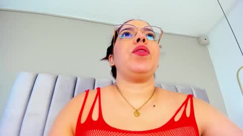 Snapshot of annanoval_10 chatting on February 2026 12:48:02 PM AnnaNoval 10 online show from February 2026 12:48:02 PM