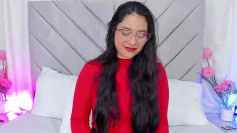 Anna online show from December 2024 02:01:01 PM