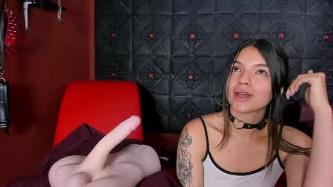 Snapshot of annavi_ chatting on June 2026 07:07:01 PM Annavi online show from June 2026 07:07:01 PM