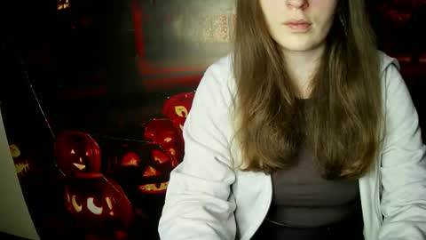 Snapshot of annbelll chatting on October 2025 06:42:02 AM Bella online show from October 2025 06:42:02 AM