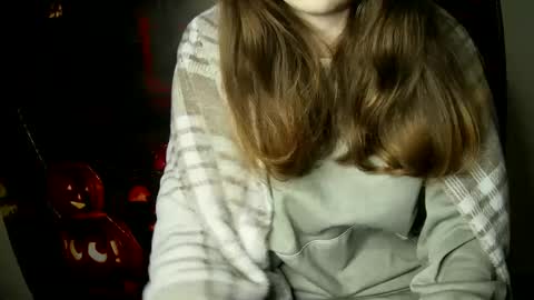 Snapshot of annbelll chatting on October 2025 07:06:02 AM Bella online show from October 2025 07:06:02 AM