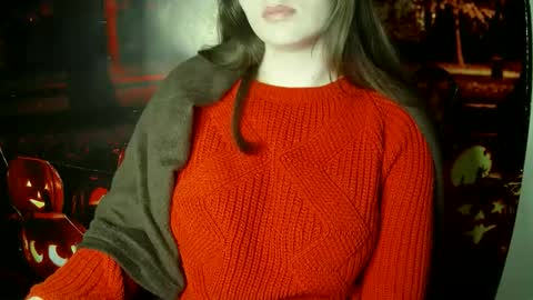 Snapshot of annbelll chatting on October 2025 06:10:01 AM Bella online show from October 2025 06:10:01 AM