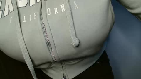 Bella online show from April 2026 04:13:01 PM