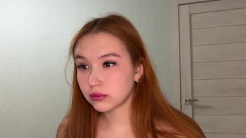 anne_blossomm online show from January 2026 06:44:02 PM