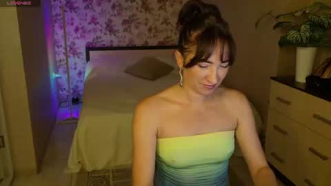 Snapshot of anne_karma chatting on July 2026 07:50:01 PM anne_karma online show from July 2026 07:50:01 PM